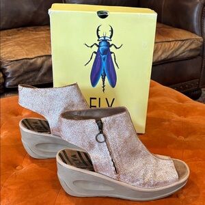 Fly London Cool Pearl zip up peep toe booties
